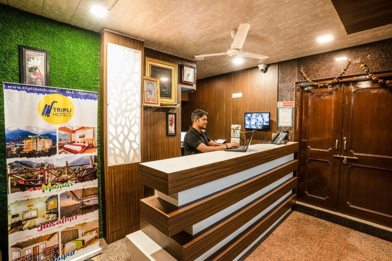 Tripli Udaipur Hotel Ngoại thất bức ảnh