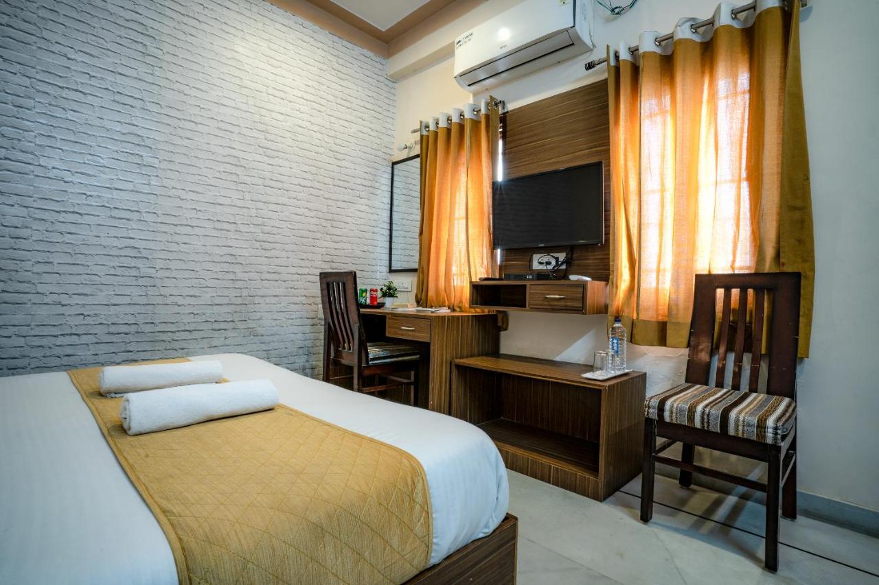 Tripli Udaipur Hotel Ngoại thất bức ảnh