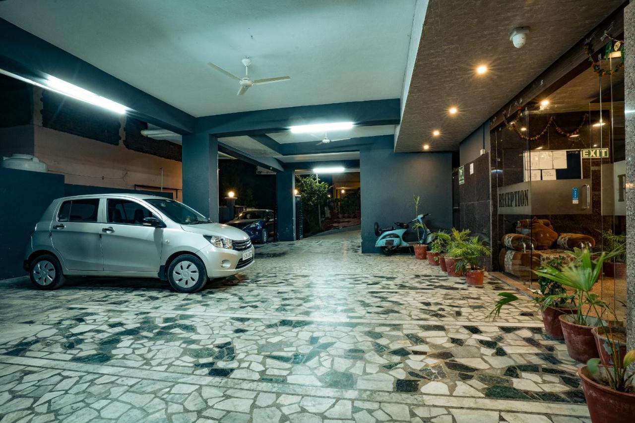 Tripli Udaipur Hotel Ngoại thất bức ảnh