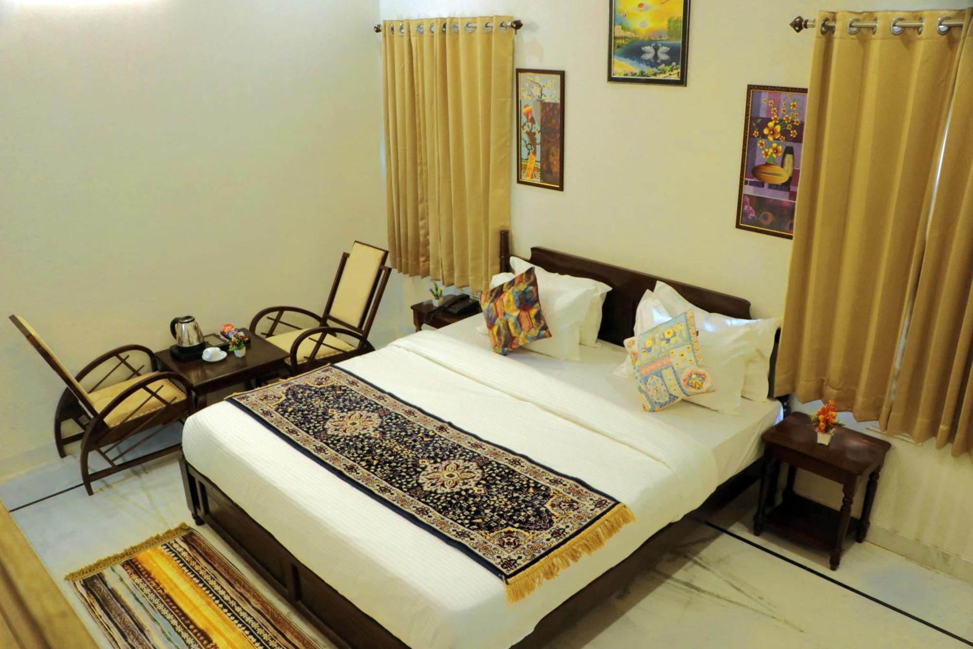 Tripli Udaipur Hotel Ngoại thất bức ảnh