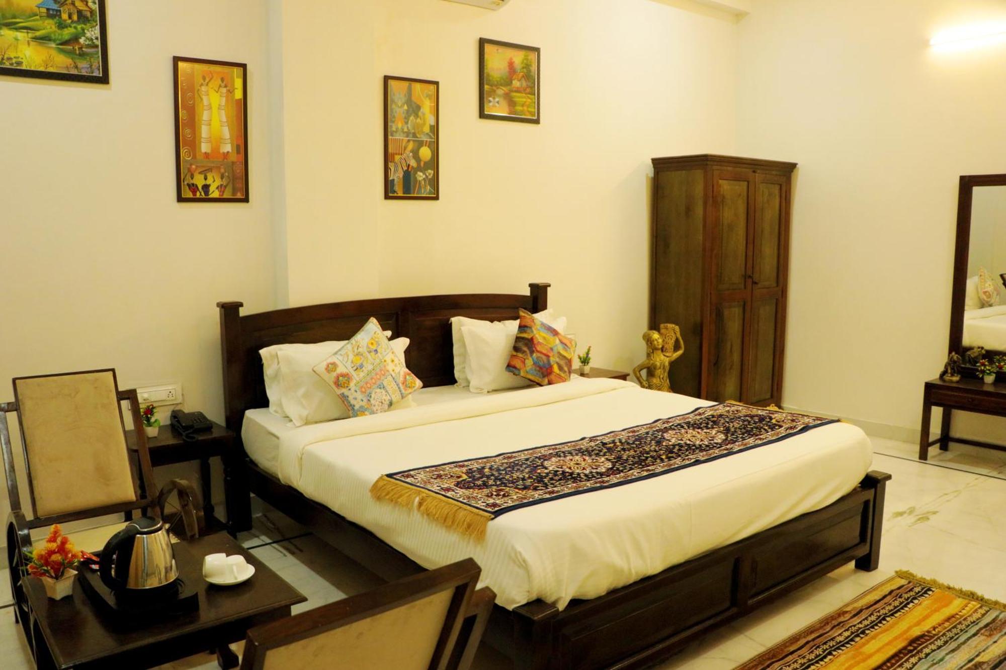 Tripli Udaipur Hotel Ngoại thất bức ảnh